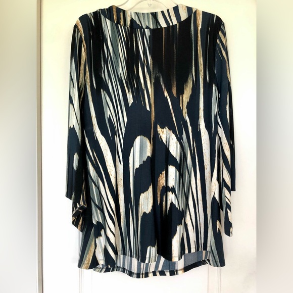 Ladies size L Boston Proper long sleeved tunic top with beading - Picture 2 of 7